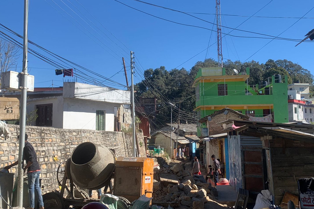 बैतडी सदरमुकाम गढीको सडक स्तरोन्नती गरिँदै 